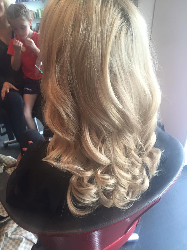 Loose blonde waves, styled at Jefferson Buckley in Ilkley